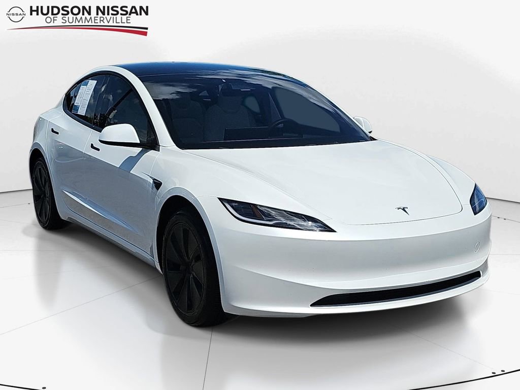 Used 2024 Tesla Model 3 Long Range RWD image 1