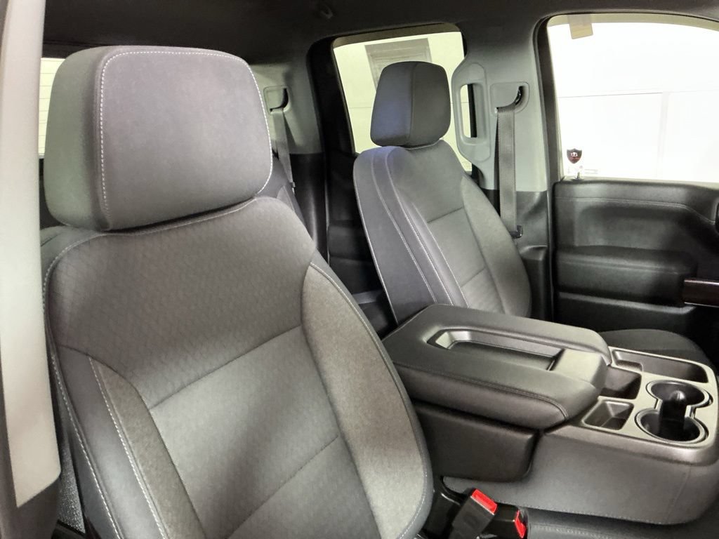 Used 2019 Chevrolet Silverado 1500 LT w/ All-Star Edition AWD/4WD image 22