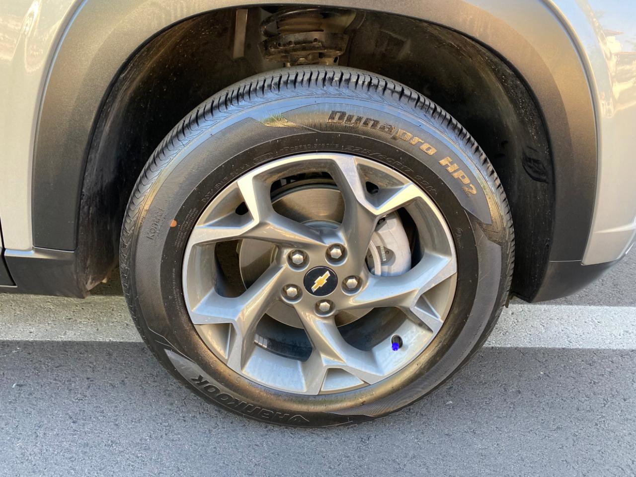 Used 2025 Chevrolet Trax LT w/ Driver Confidence Package image 8