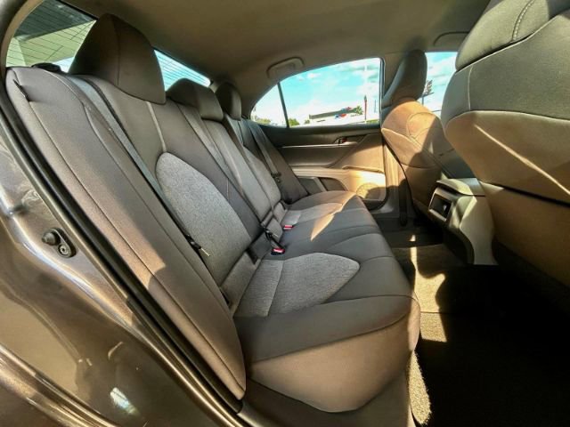 Used 2021 Toyota Camry LE w/ Cold Weather Package image 8