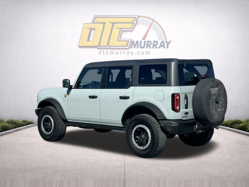 Used 2023 Ford Bronco Badlands w/ Sasquatch Package AWD/4WD image 3