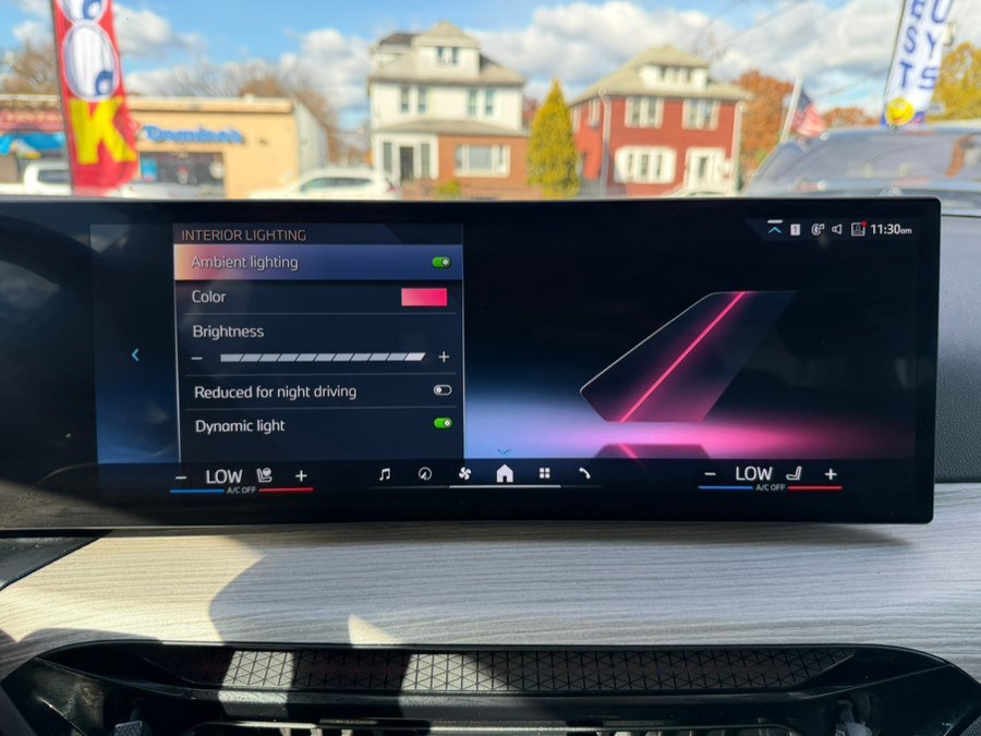 Used 2025 BMW 330i xDrive Sedan image 37