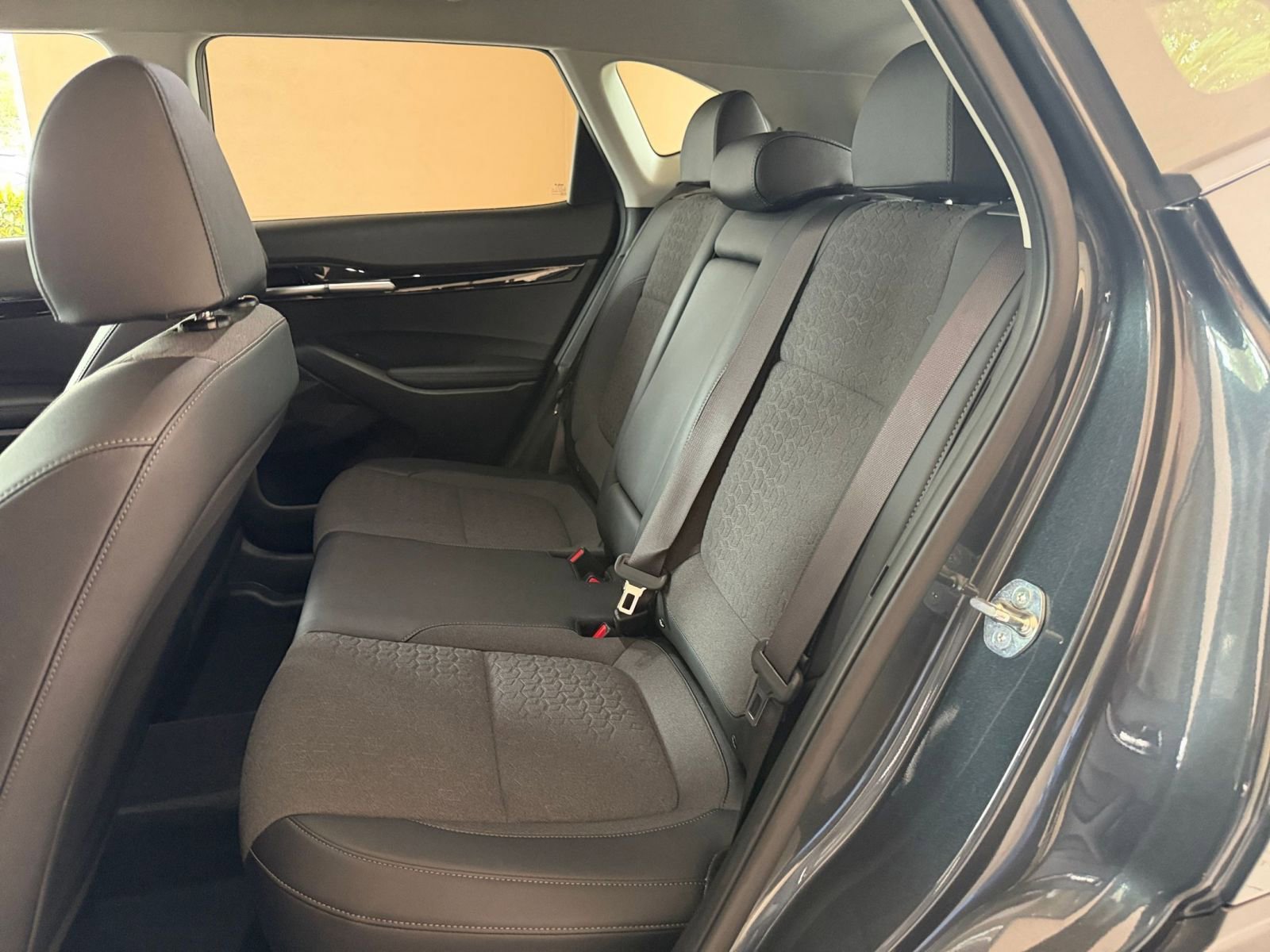 Used 2025 Kia Seltos S FWD image 22