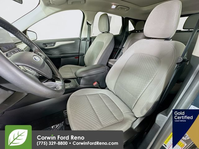 Certified 2022 Ford Escape SE w/ SE Sport Appearance Package AWD/4WD image 24