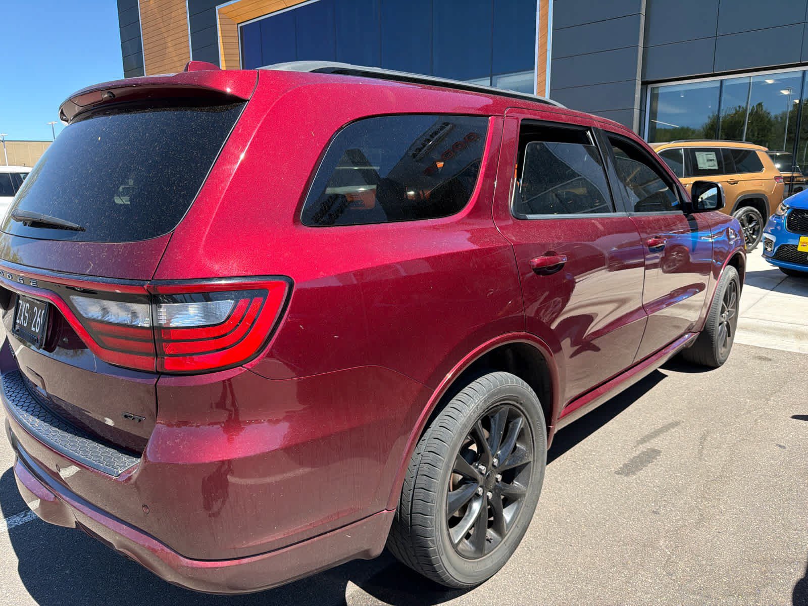Used 2018 Dodge Durango GT w/ Premium Group AWD/4WD image 2