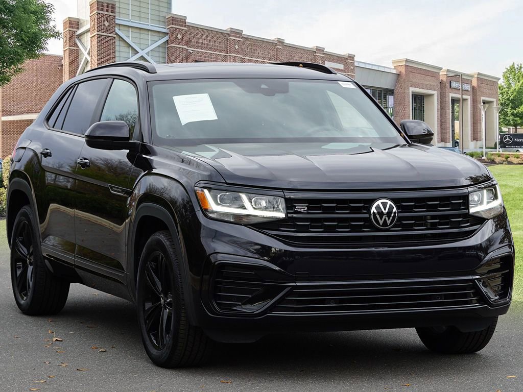 Used 2023 Volkswagen Atlas Cross Sport SEL R-Line image 3
