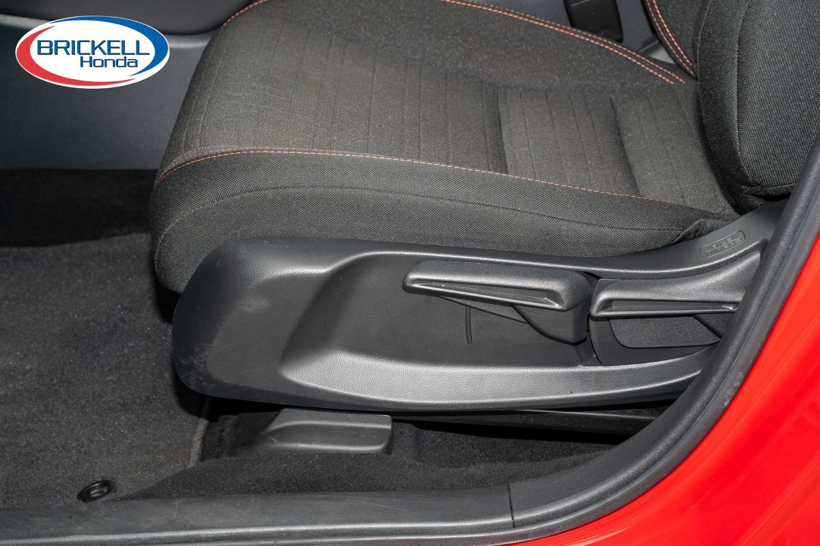 Certified 2025 Honda HR-V Sport image 29