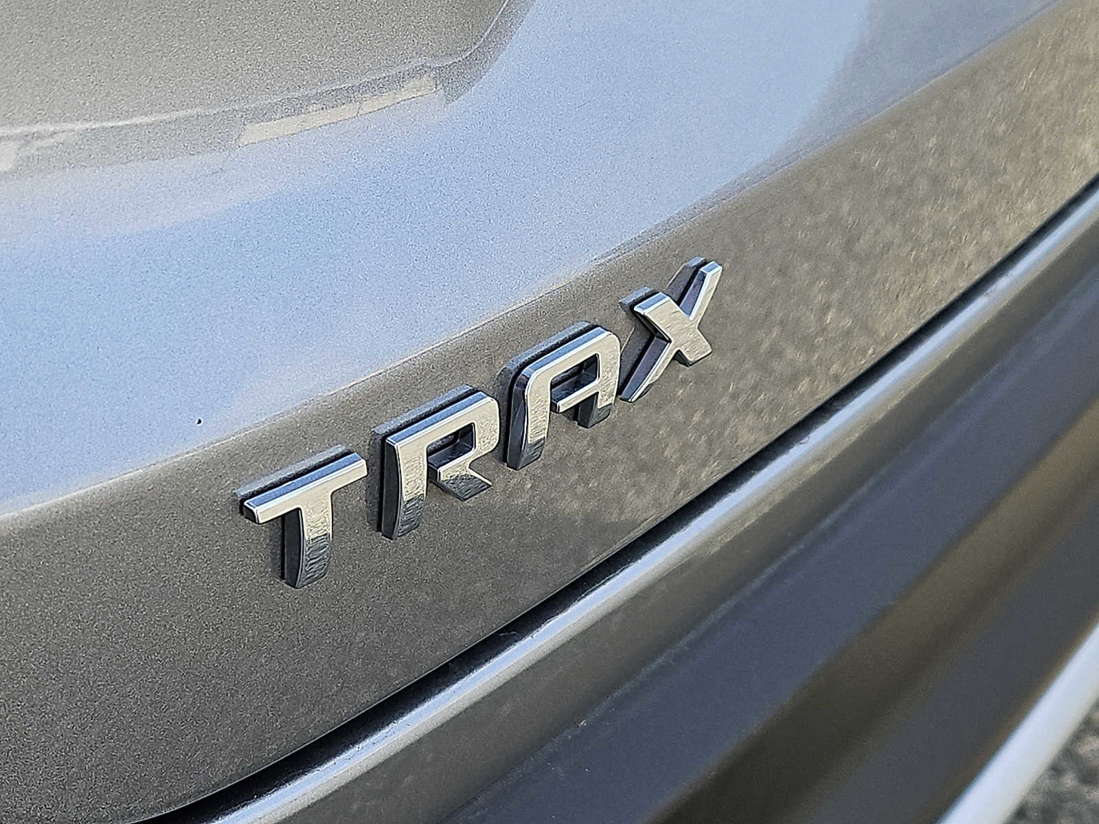 Used 2025 Chevrolet Trax LT w/ LT Convenience Package image 30