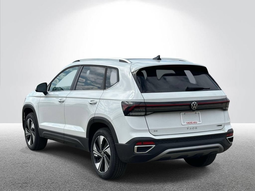 New 2025 Volkswagen Taos SE AWD/4WD image 3