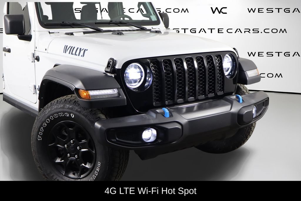 Used 2023 Jeep Wrangler Unlimited w/ Sun & Screen Package AWD/4WD image 50