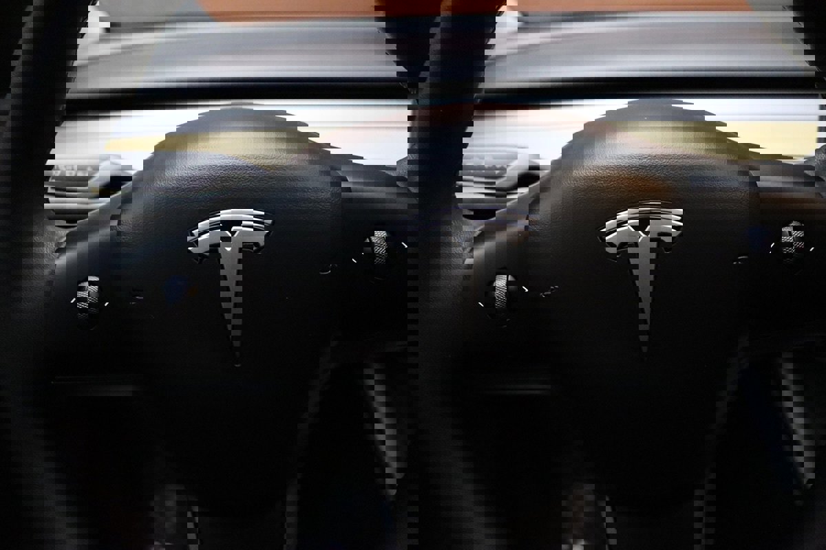 Used 2022 Tesla Model Y Long Range image 27