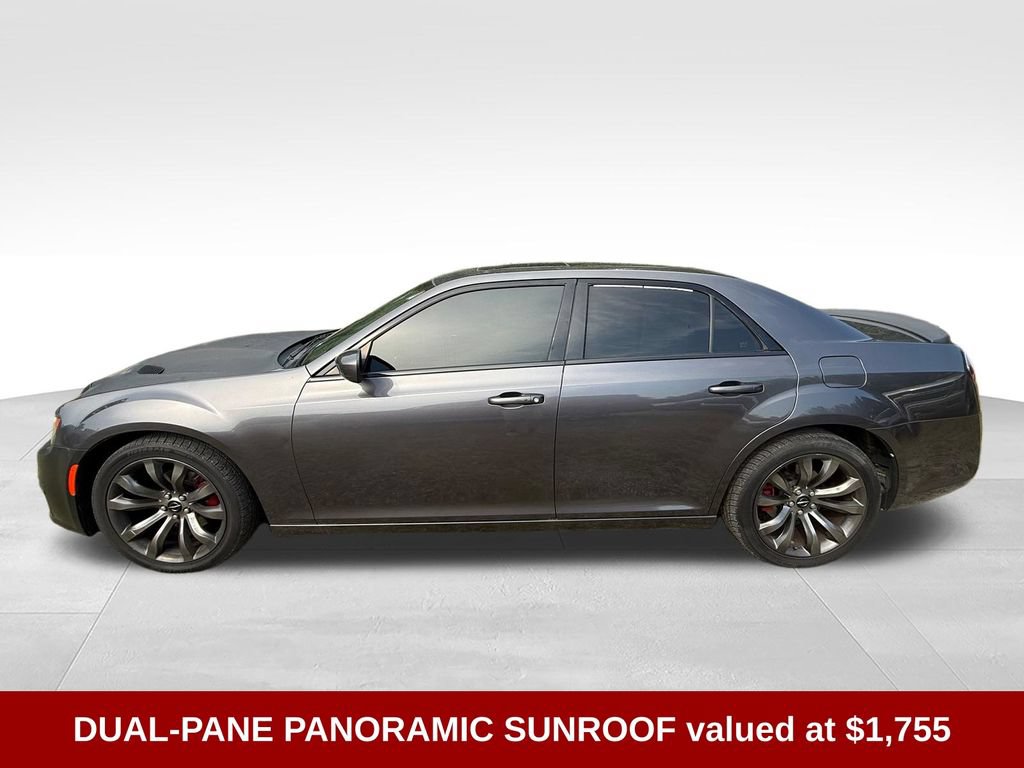 Used 2014 Chrysler 300 S RWD image 3