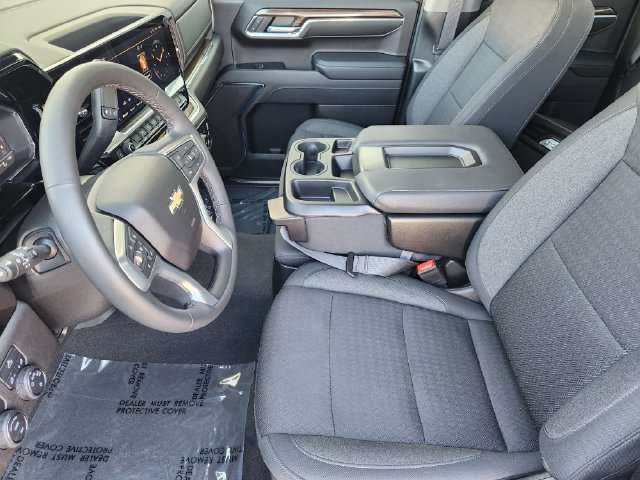 Used 2024 Chevrolet Silverado 1500 LT w/ Protection Package RWD image 4