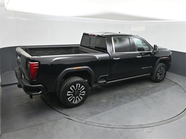 Used 2024 GMC Sierra 3500 Denali Ultimate image 30