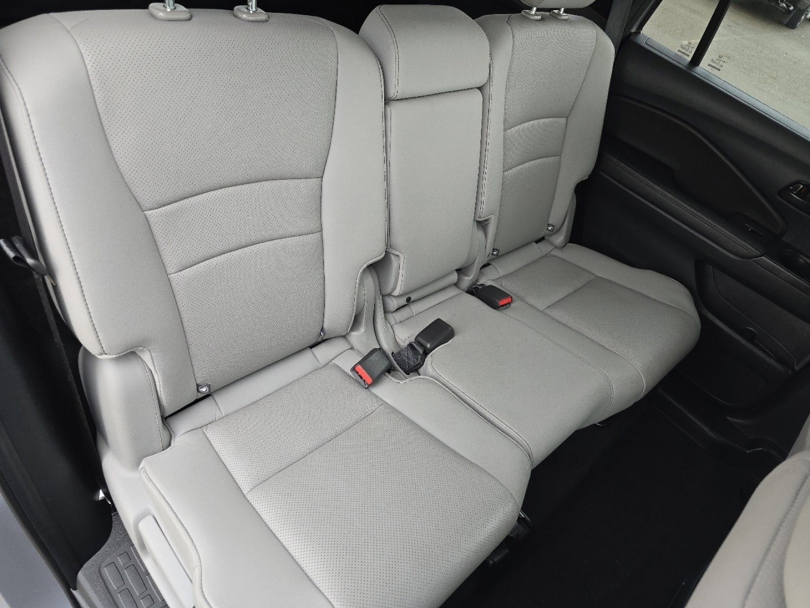 Used 2023 Honda Passport EX-L image 19