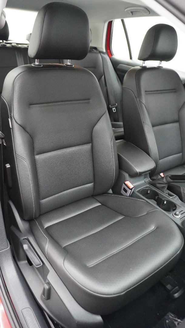 Used 2017 Volkswagen Golf Wolfsburg Edition FWD image 9