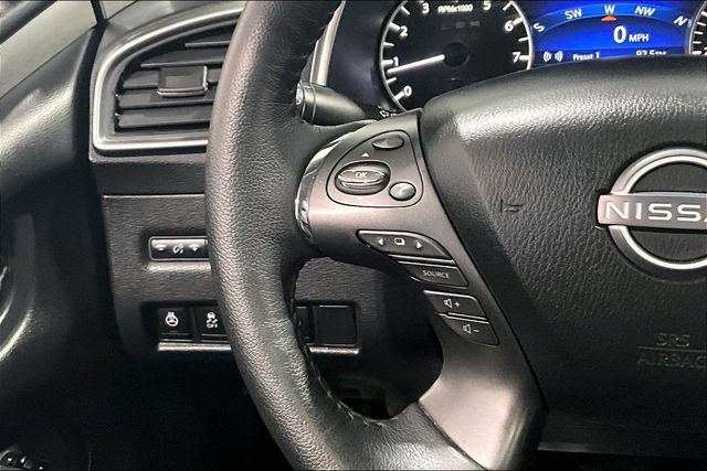 Used 2024 Nissan Murano SV AWD/4WD image 14