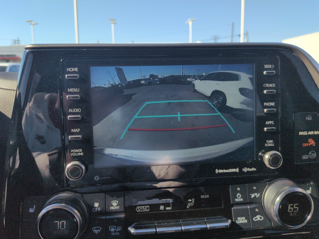 Certified 2022 Toyota Highlander XLE AWD/4WD image 20