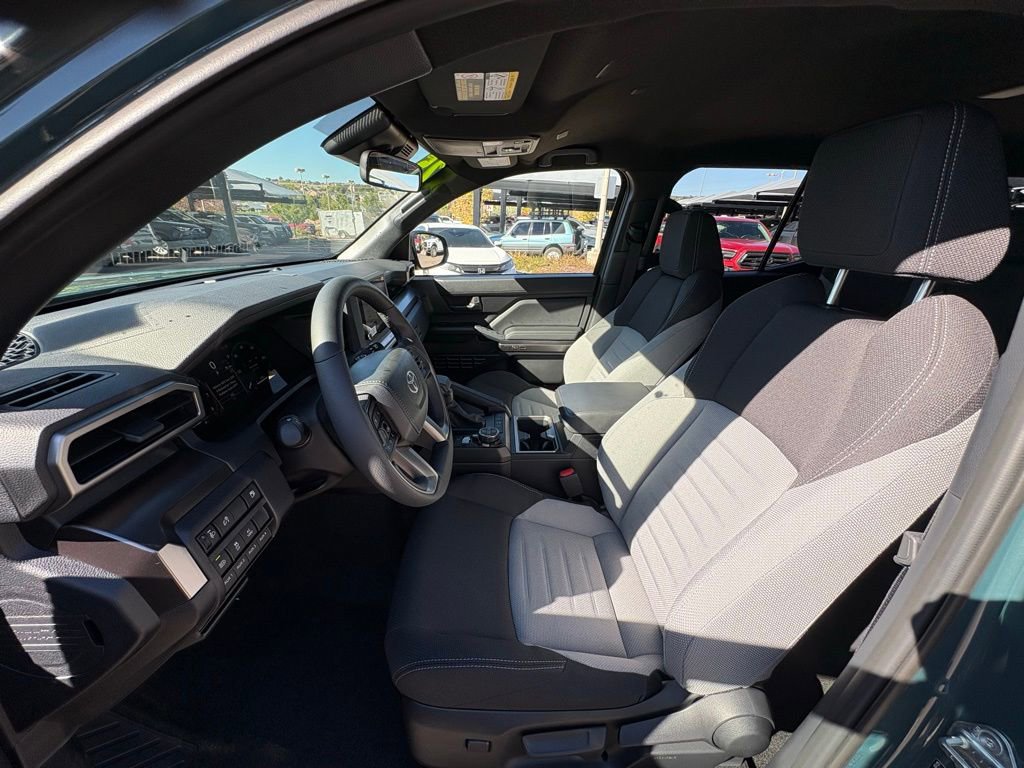 Used 2025 Toyota 4Runner TRD Off-Road image 15