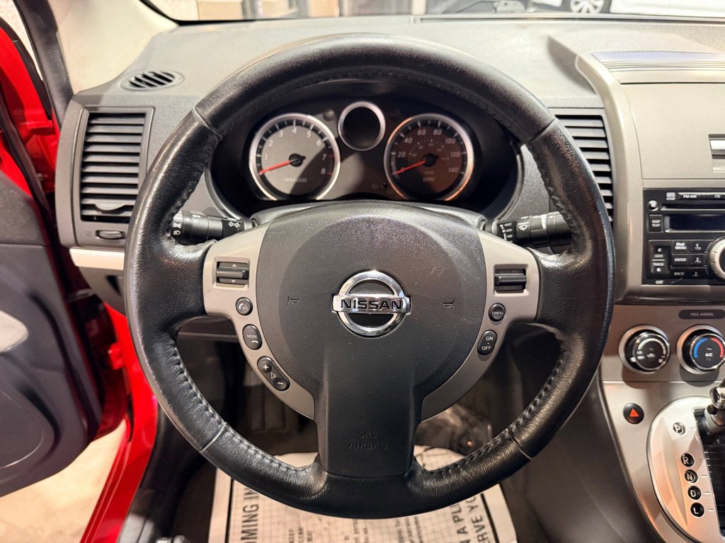 Used 2012 Nissan Sentra 2.0 SR w/ Convenience Pkg image 9