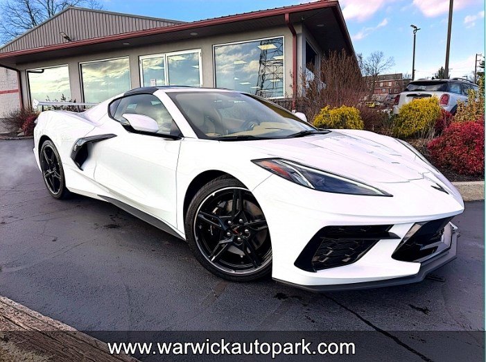 Used 2020 Chevrolet Corvette STINGRAY 3LT w/ 3LT Preferred Equipment Group image 1