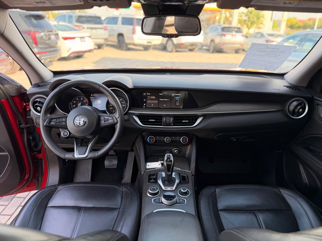 Used 2021 Alfa Romeo Stelvio Ti image 13