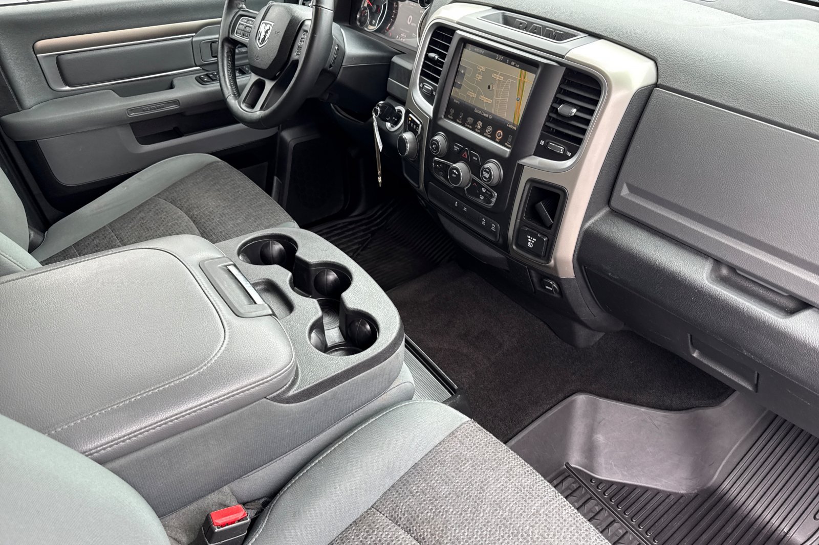 Used 2016 RAM 1500 Big Horn RWD image 15