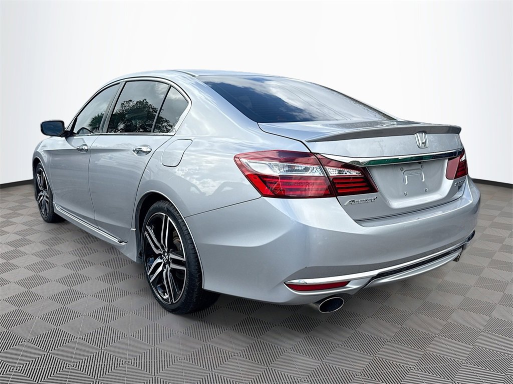 Used 2016 Honda Accord Sport image 8