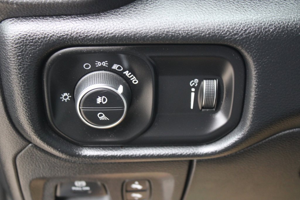 Used 2020 RAM 1500 Big Horn image 12