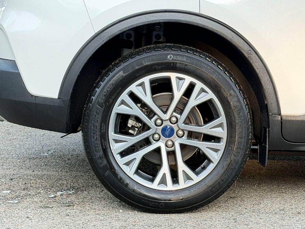 Used 2022 Ford Escape SEL AWD/4WD image 9