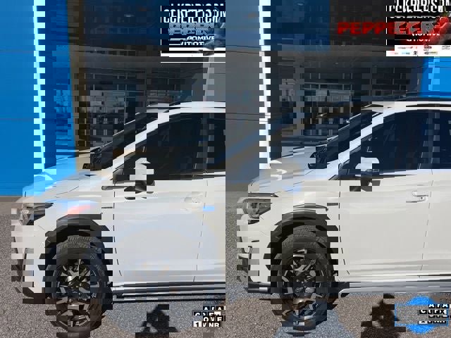 Used 2023 Subaru Crosstrek Hybrid w/ Moonroof Package w/Navigation image 2