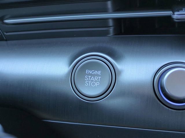 New 2026 Hyundai Kona Limited FWD image 28