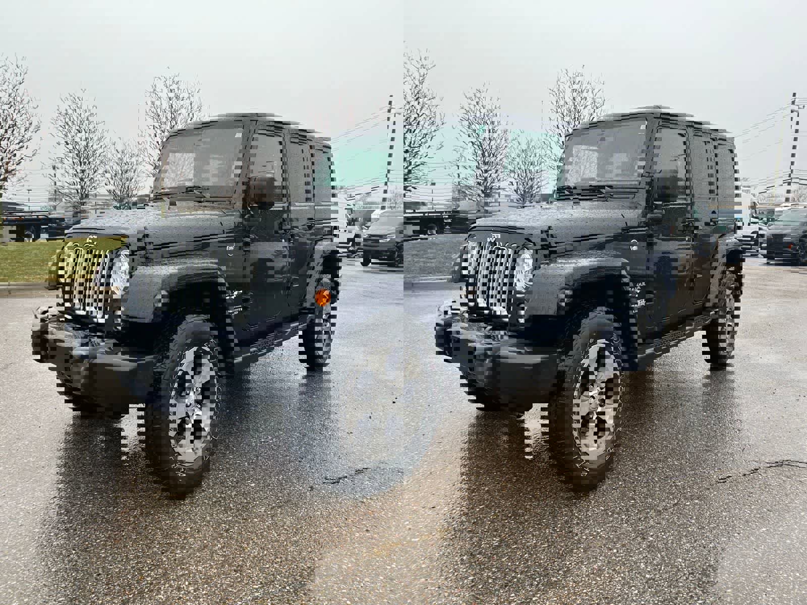 Certified 2017 Jeep Wrangler Unlimited Sahara w/ Connectivity Group image 1