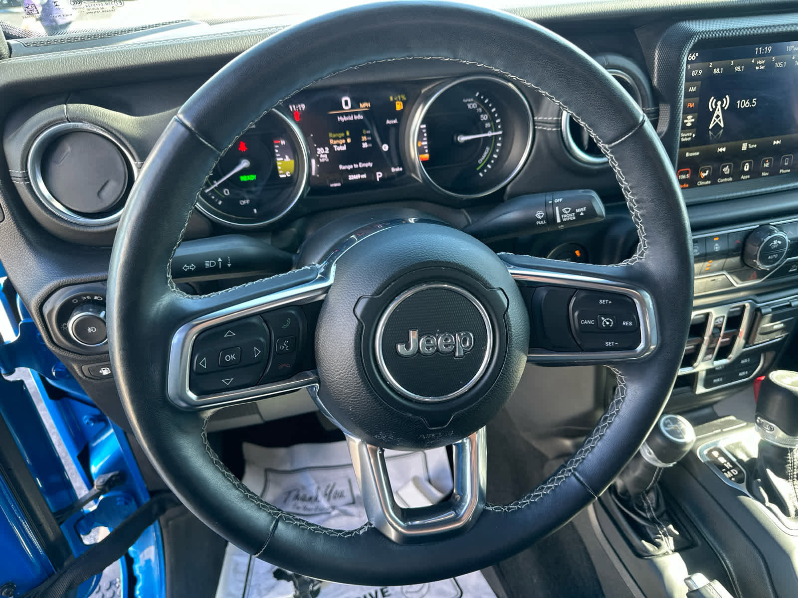 Used 2023 Jeep Wrangler Sahara w/ Cold Weather Group image 27