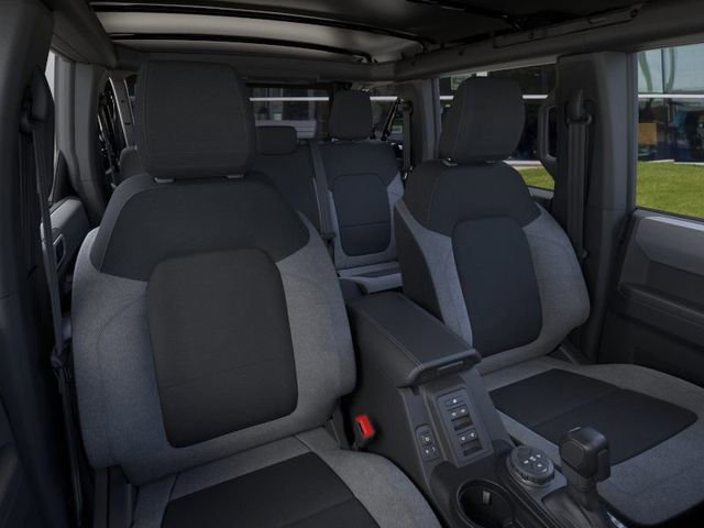 New 2025 Ford Bronco 4-Door image 10