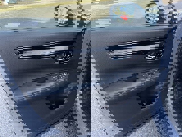 Used 2025 Honda CR-V EX-L image 11