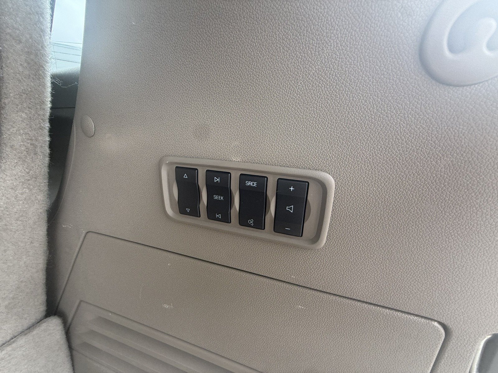 Used 2016 GMC Acadia Denali FWD image 32
