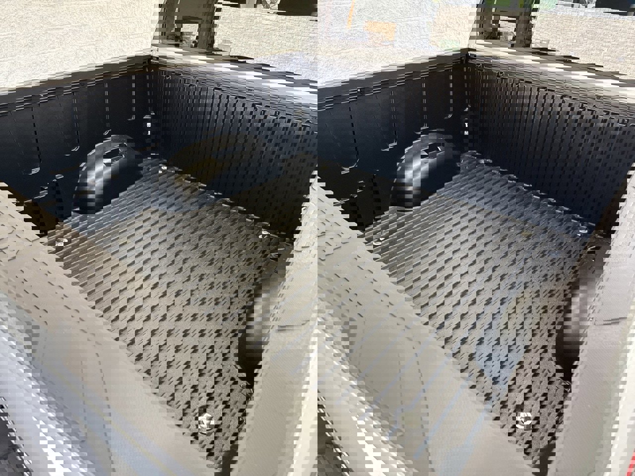 New 2026 Toyota Tundra SR5 image 9