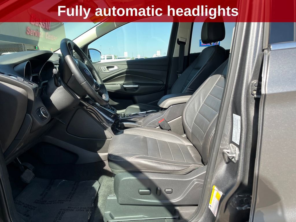 Used 2014 Ford Escape Titanium w/ Equipment Group 401A FWD image 11