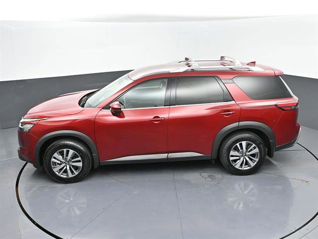 Used 2023 Nissan Pathfinder SL image 44