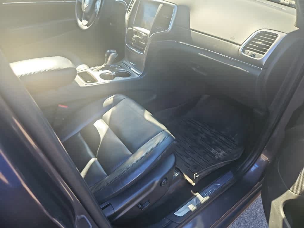 Used 2018 Jeep Grand Cherokee Limited RWD image 13