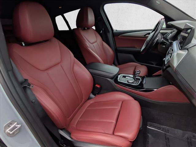 Used 2024 BMW X4 xDrive30i w/ M Sport Package AWD/4WD image 22