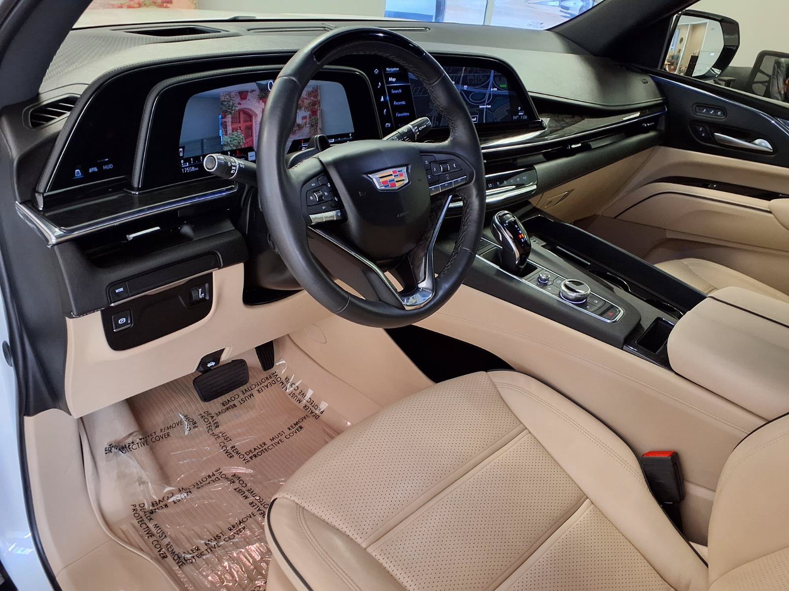 Certified 2024 Cadillac Escalade ESV Premium Luxury RWD image 20