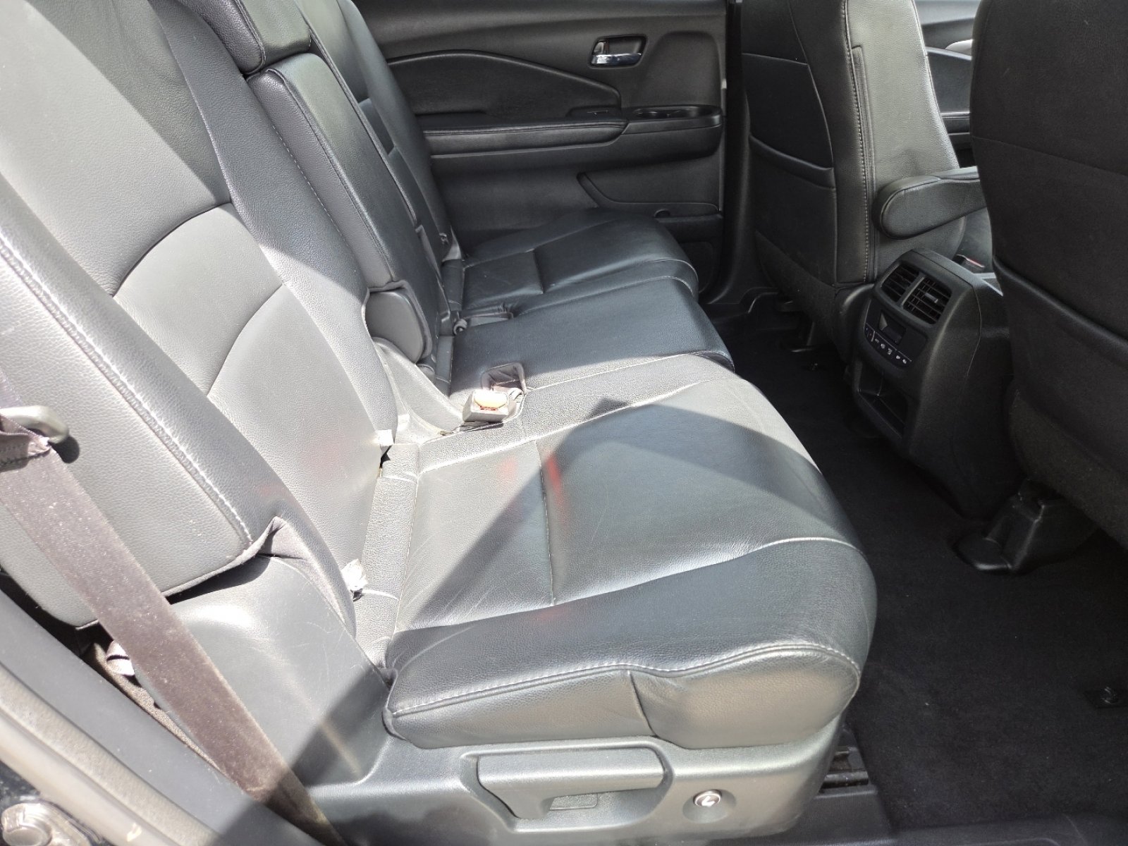 Certified 2017 Honda Pilot EX-L image 27