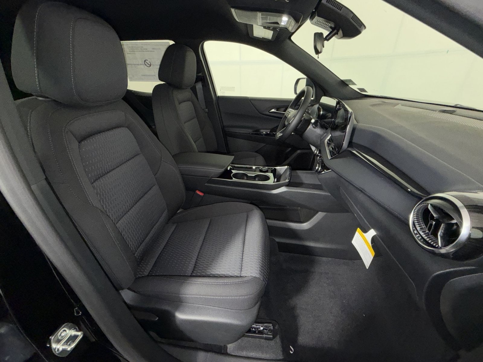 New 2027 Chevrolet Equinox LT FWD image 26