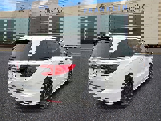 Used 2023 Honda Odyssey Elite image 7
