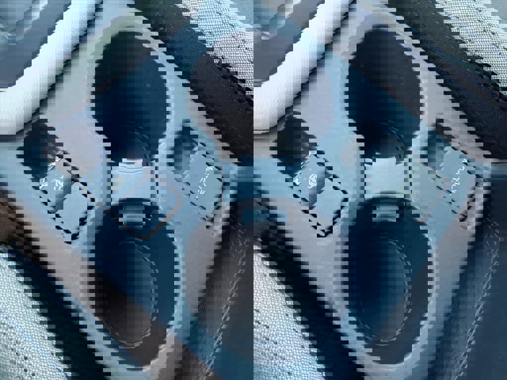 Used 2025 Subaru Forester image 36