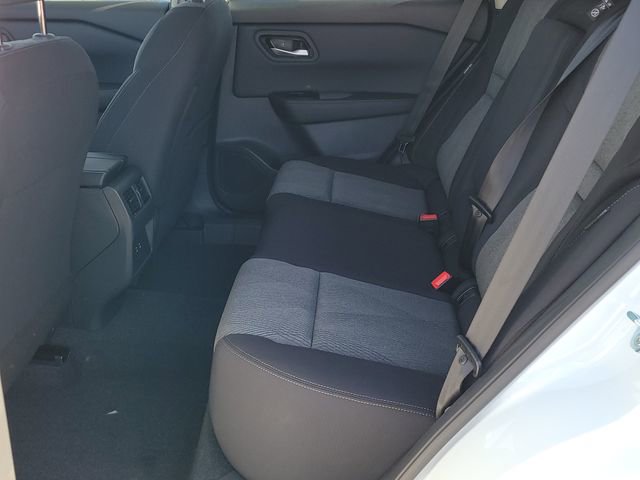 New 2026 Nissan Rogue SV image 7