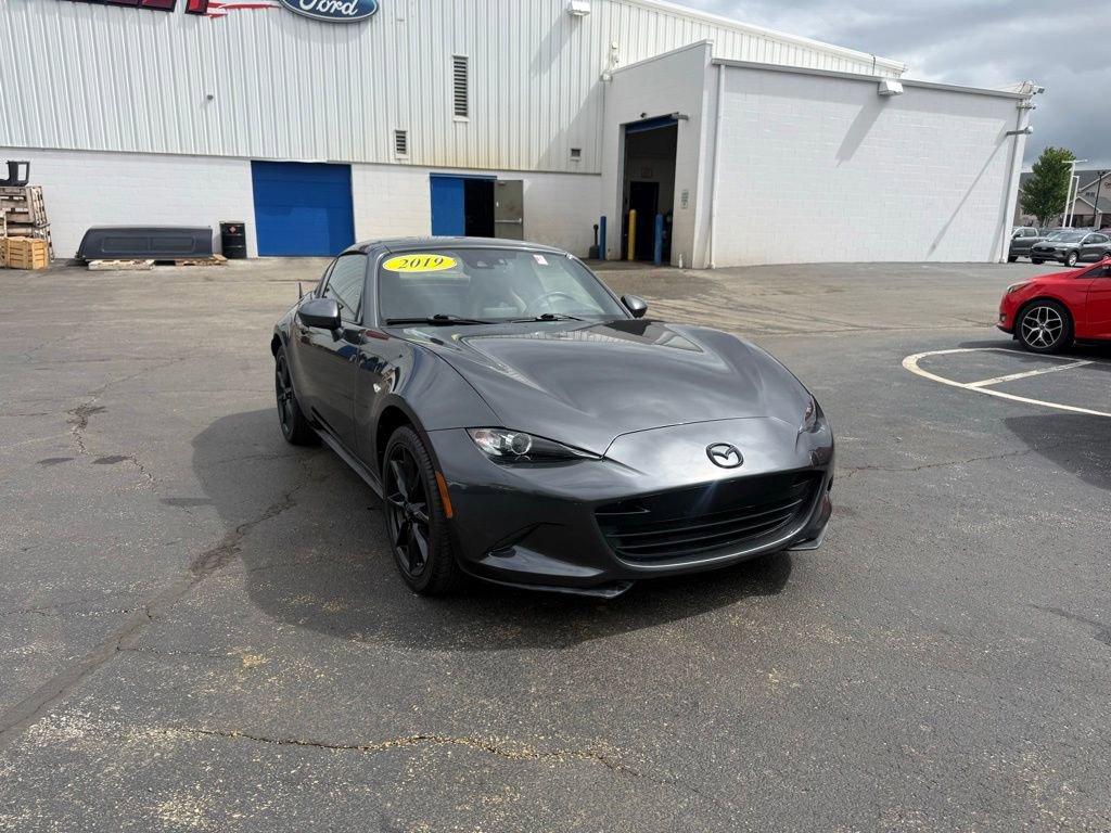 Used 2019 MAZDA MX-5 Miata RF Grand Touring RWD video 1