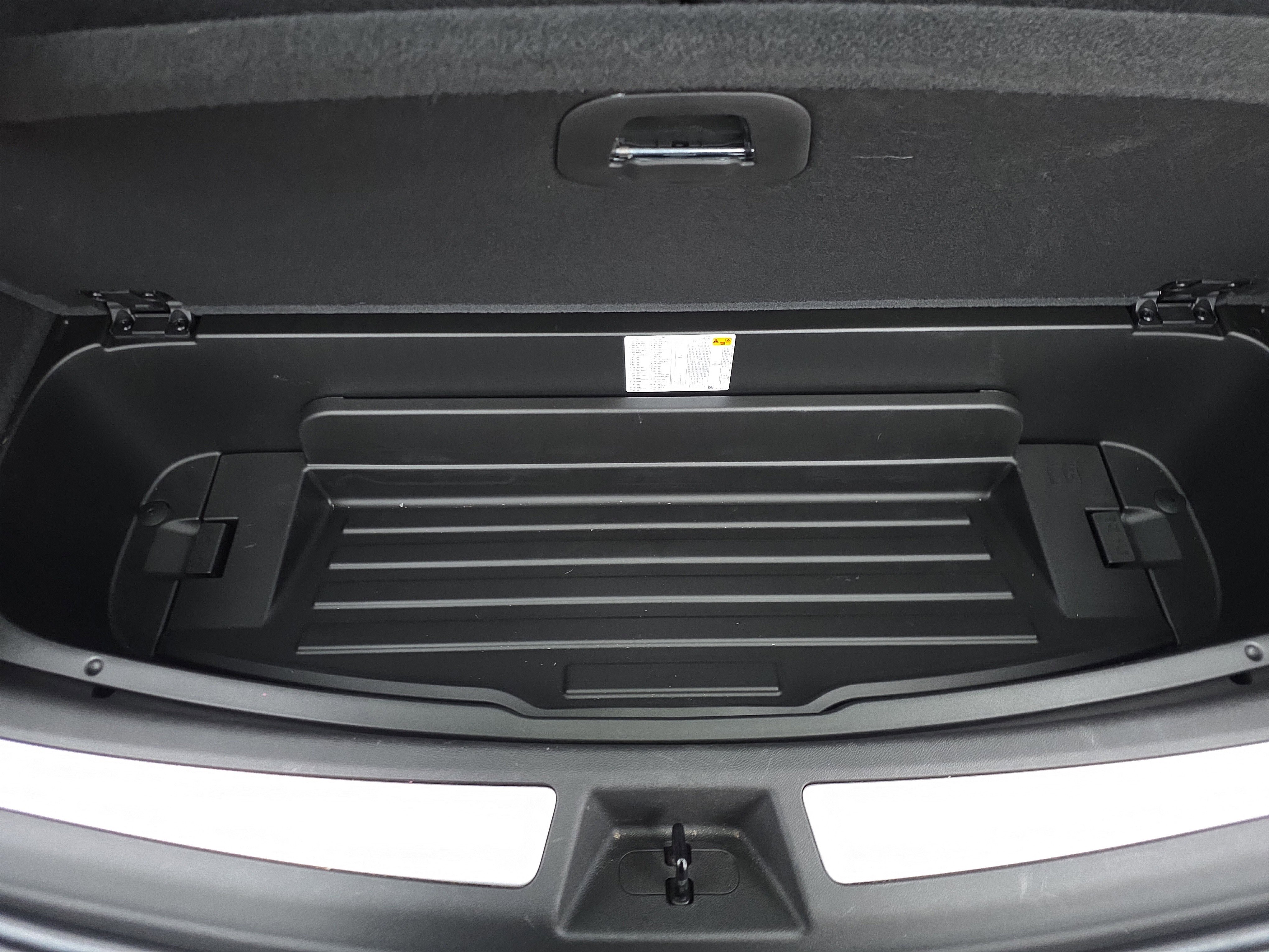 Used 2023 Cadillac XT6 Sport w/ Platinum Package image 40